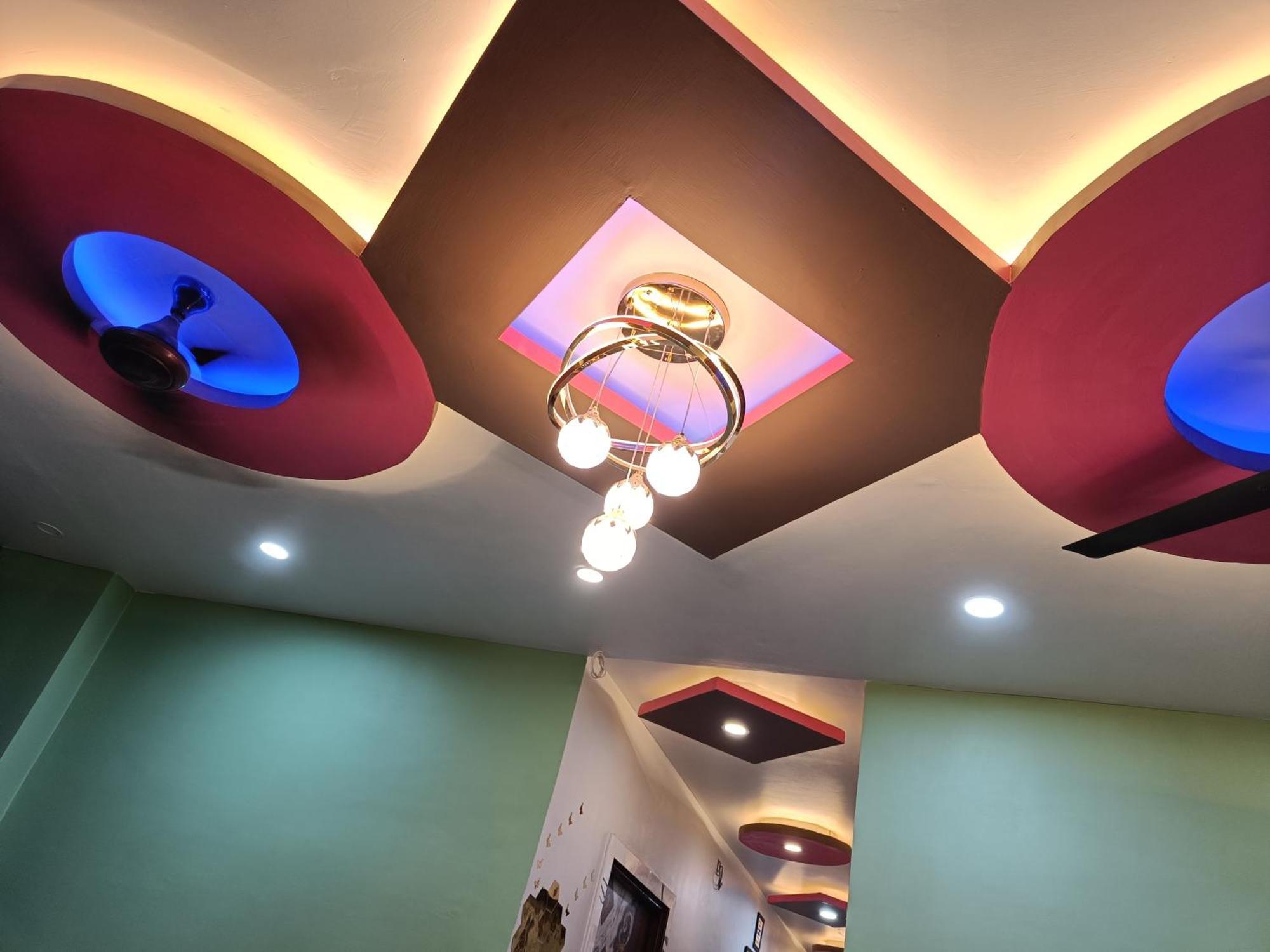Hotel Pragya International Waranasi Zewnętrze zdjęcie