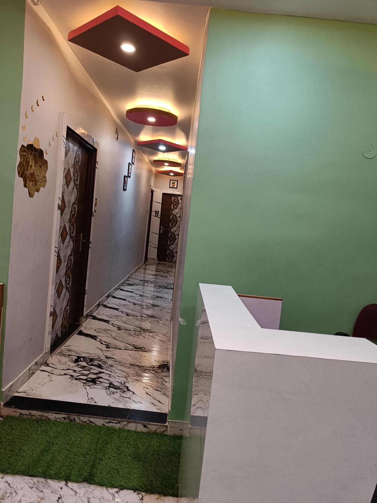 Hotel Pragya International Waranasi Zewnętrze zdjęcie