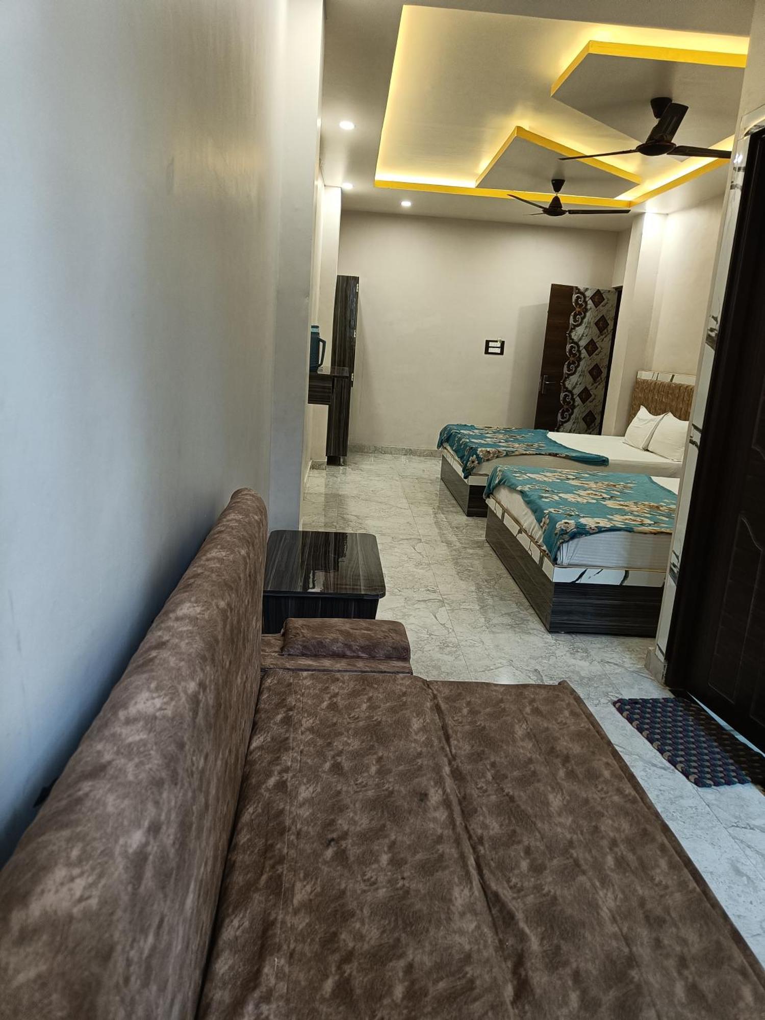 Hotel Pragya International Waranasi Zewnętrze zdjęcie