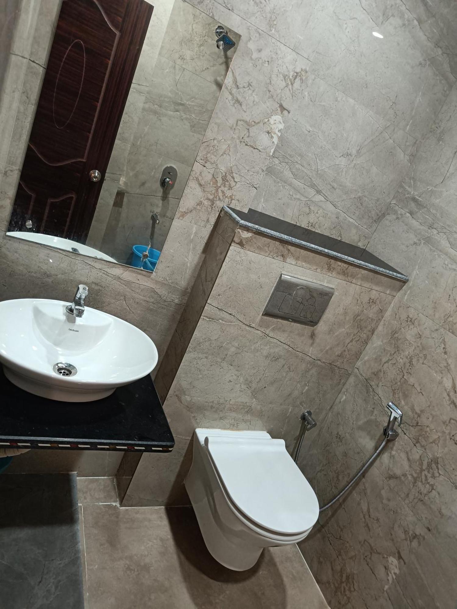Hotel Pragya International Waranasi Zewnętrze zdjęcie